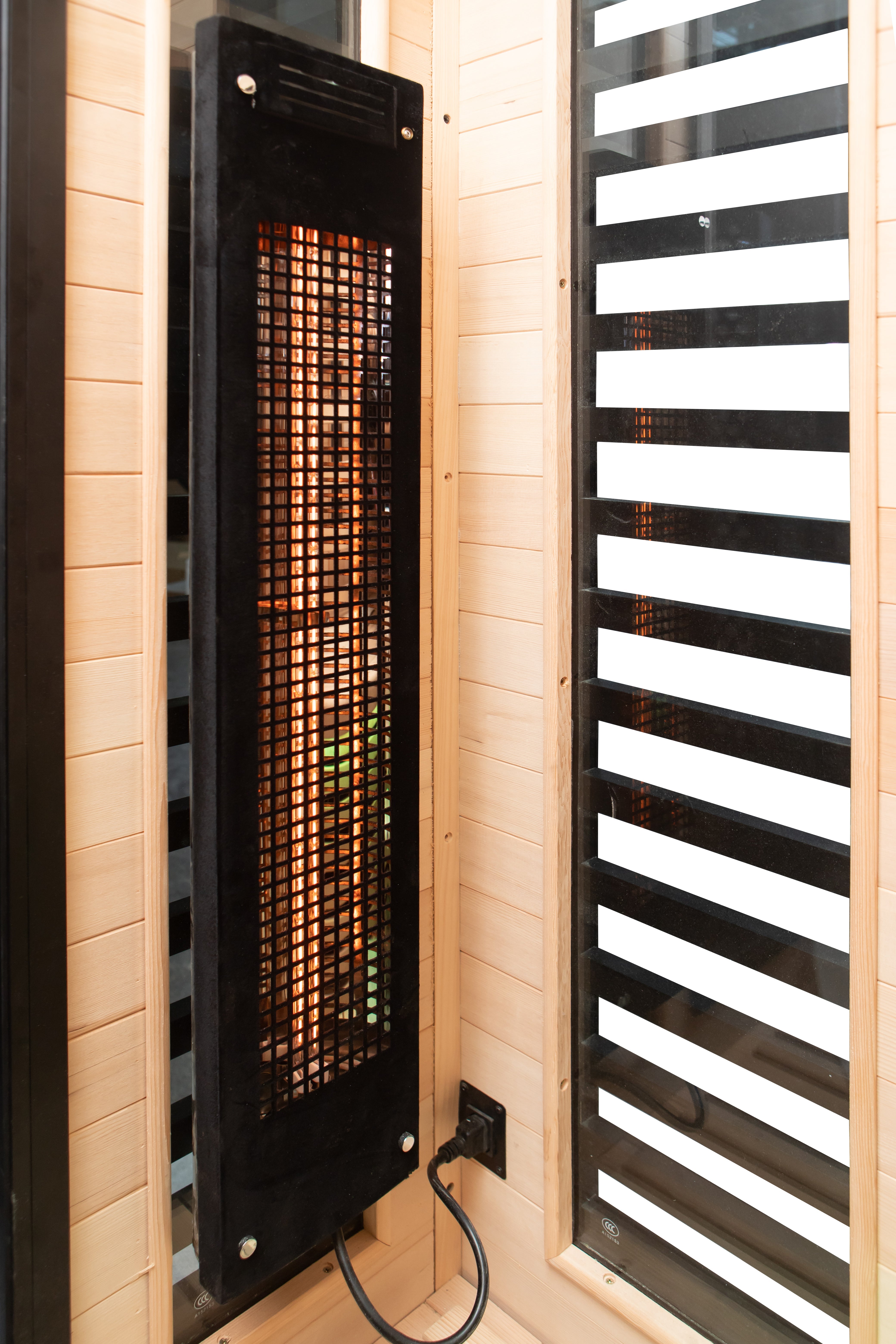 Patagonia 2-Person Outdoor Full Spectrum Infrared Sauna with Full-Body Medical-Grade Red Light Therapy and Smart WiFi App Control