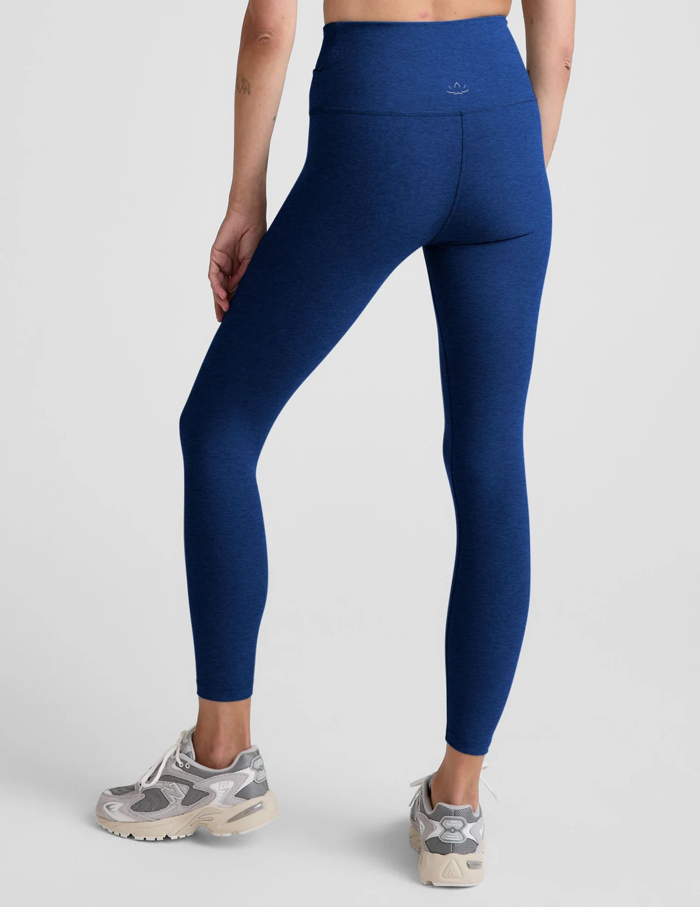 Beyond Yoga At Your Leisure High-Waisted Midi Legging