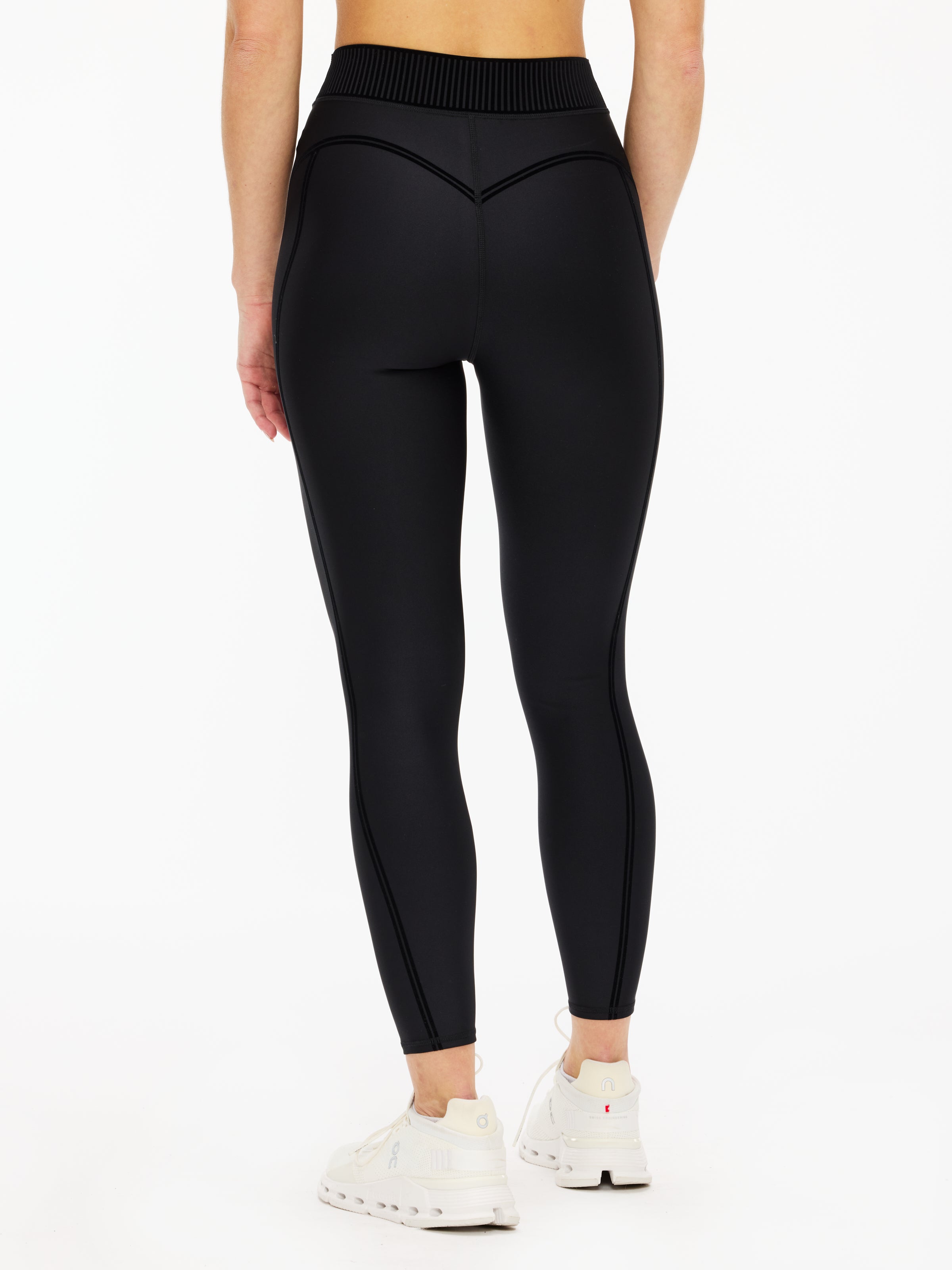 Alo Yoga Airlift High-Waist 7/8 Line Up Legging