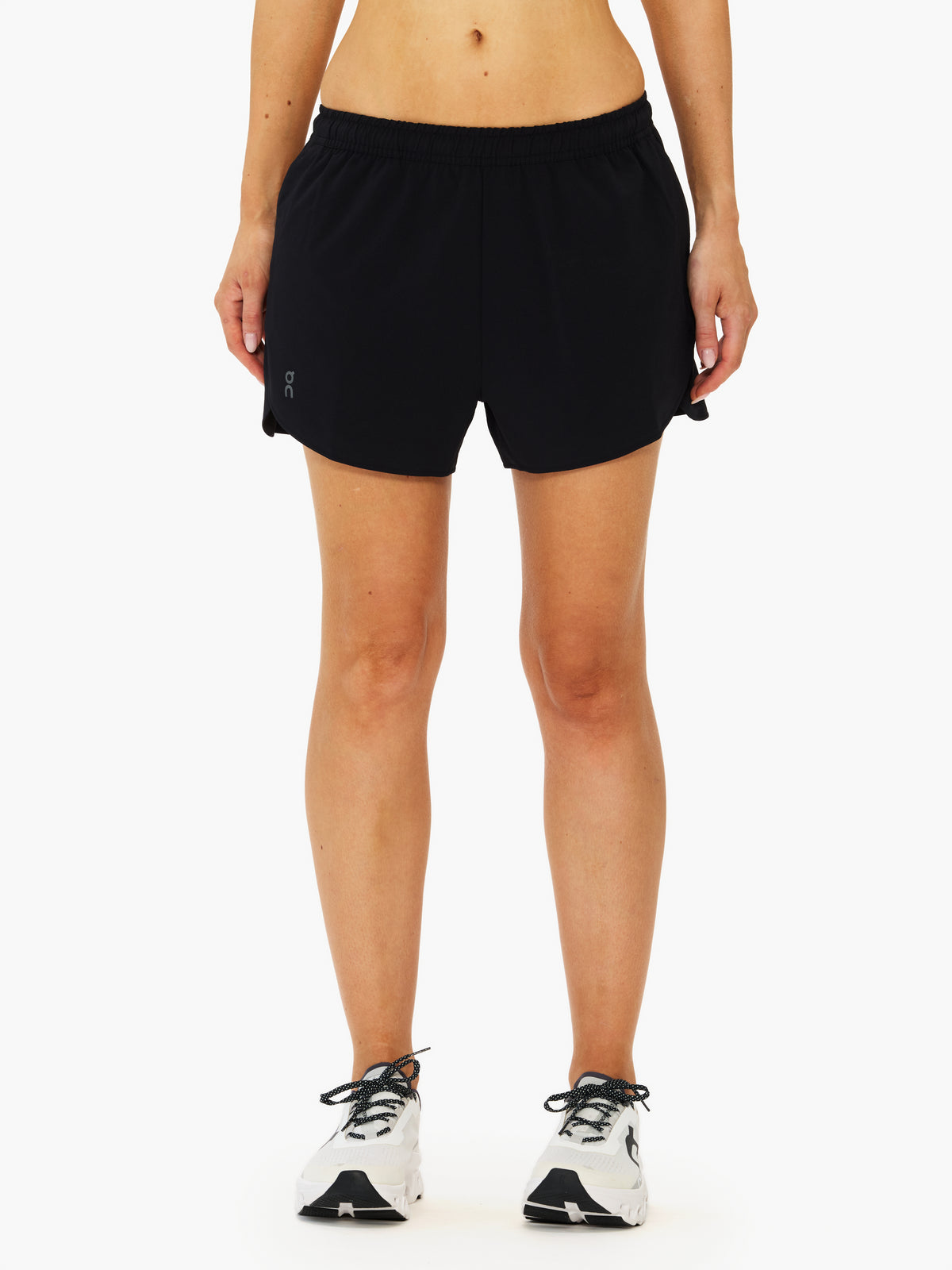 On Women's Train Shorts 3"
