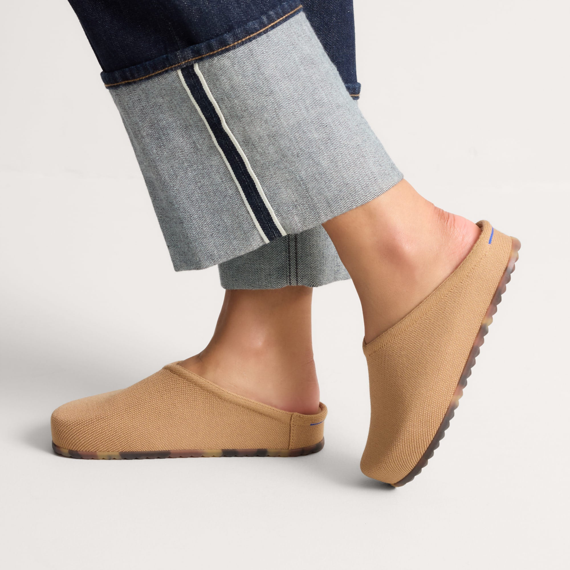 The Casual Clog - Butternut