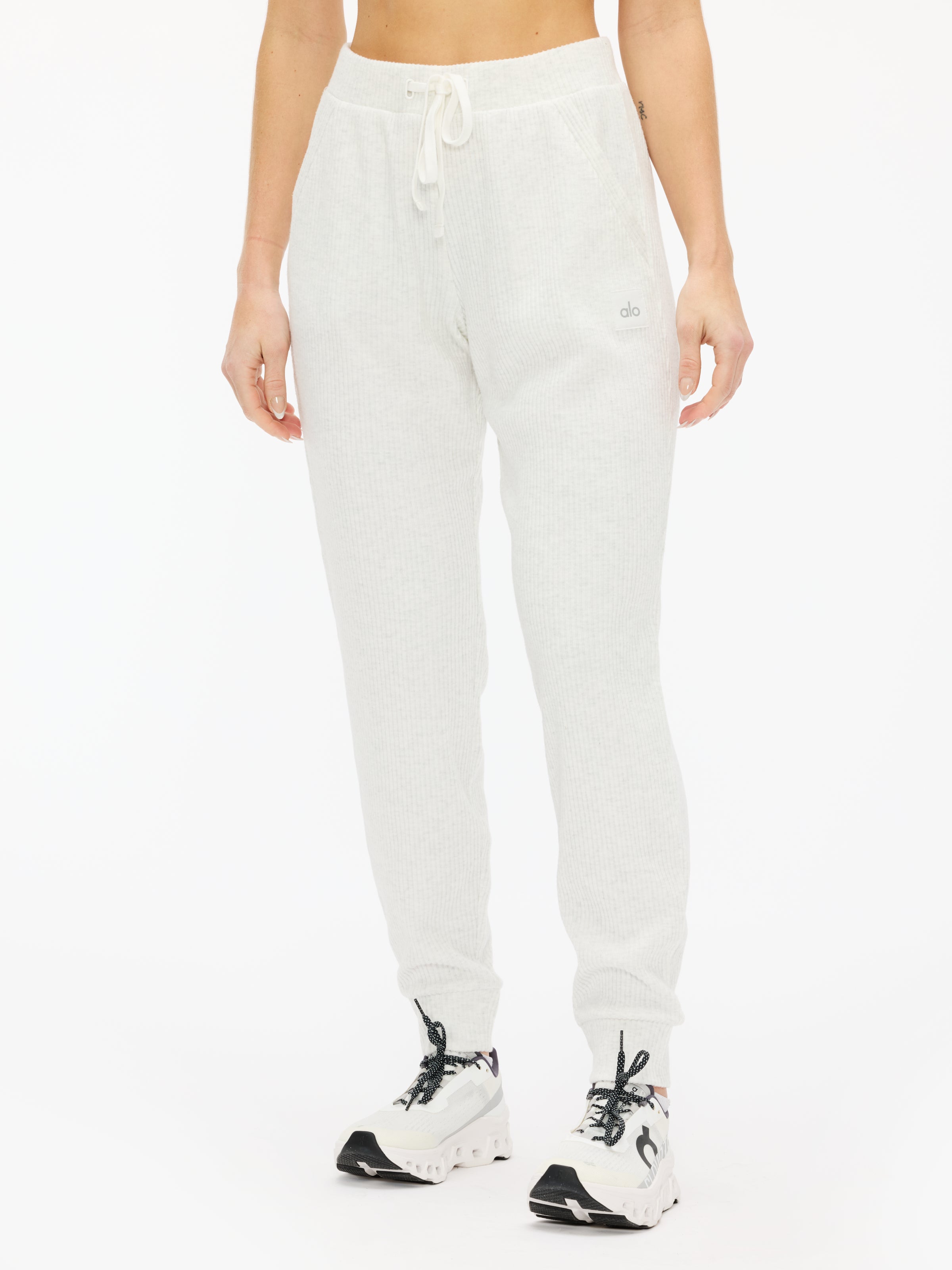 Alo Yoga Muse Sweatpant