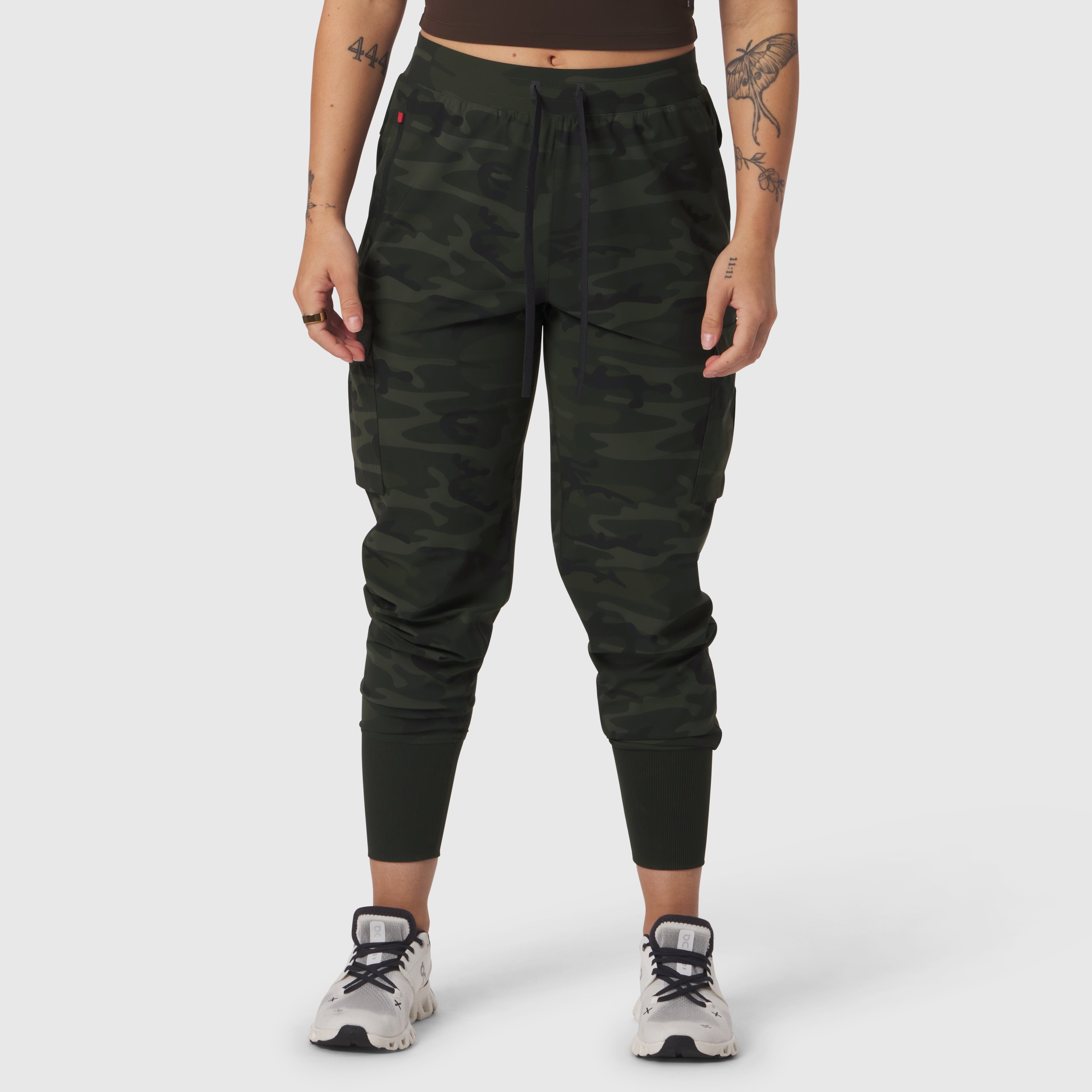 W032. Tetra-Lite® Cargo High Rib Jogger - Dark Camo
