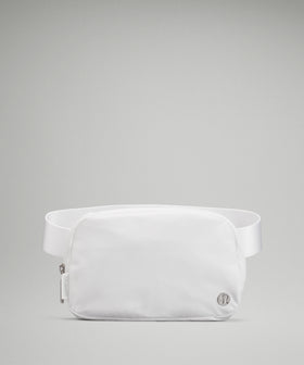 Lululemon Everywhere Belt Bag