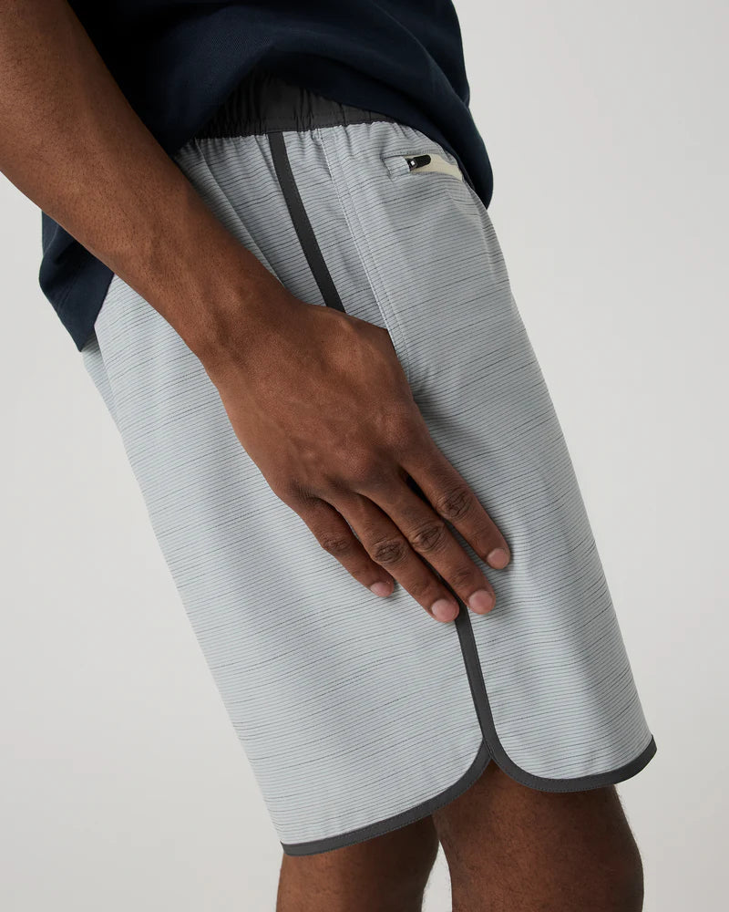 Vuori Banks Short 7" - Unlined