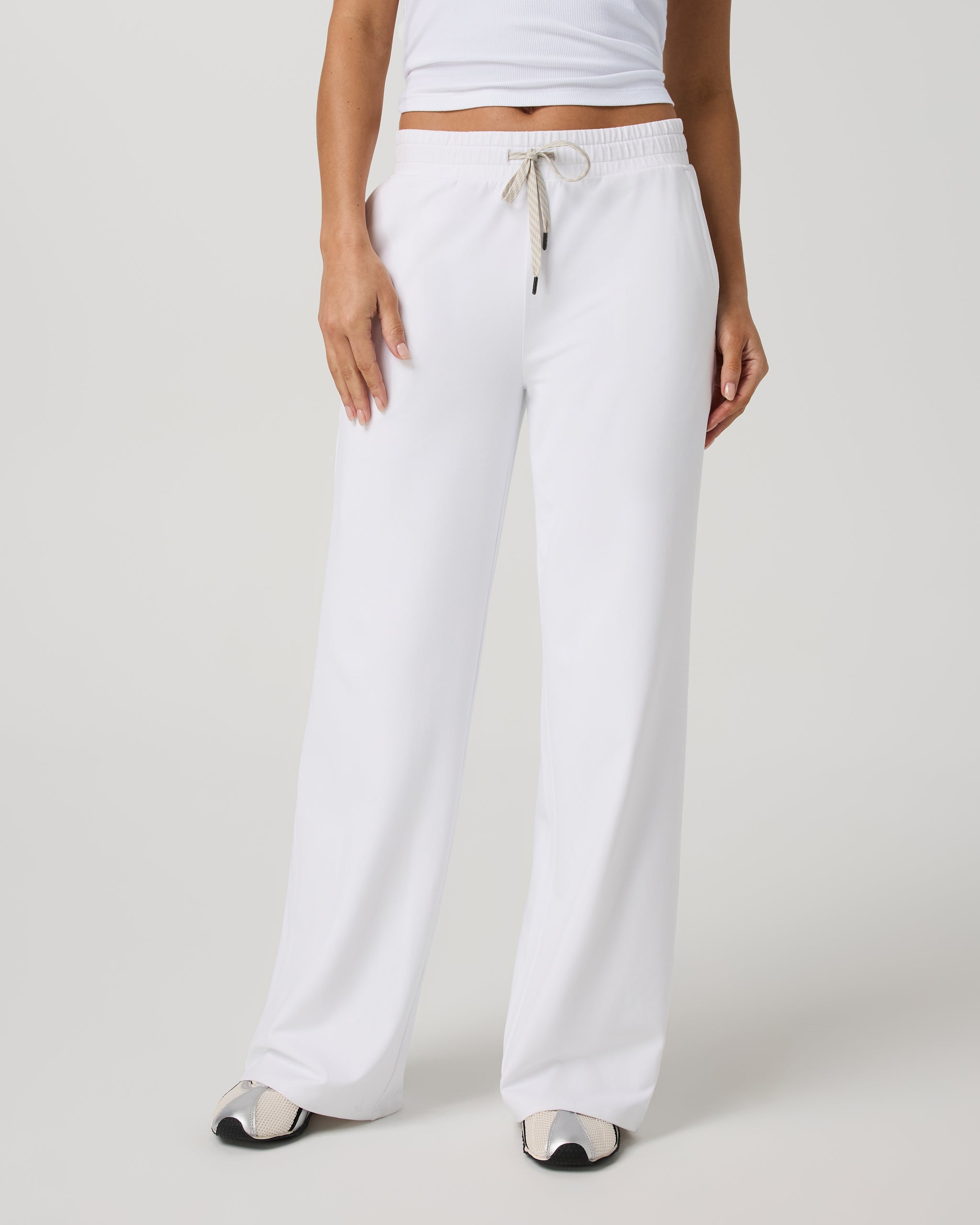 Vuori Halo Essential Wideleg