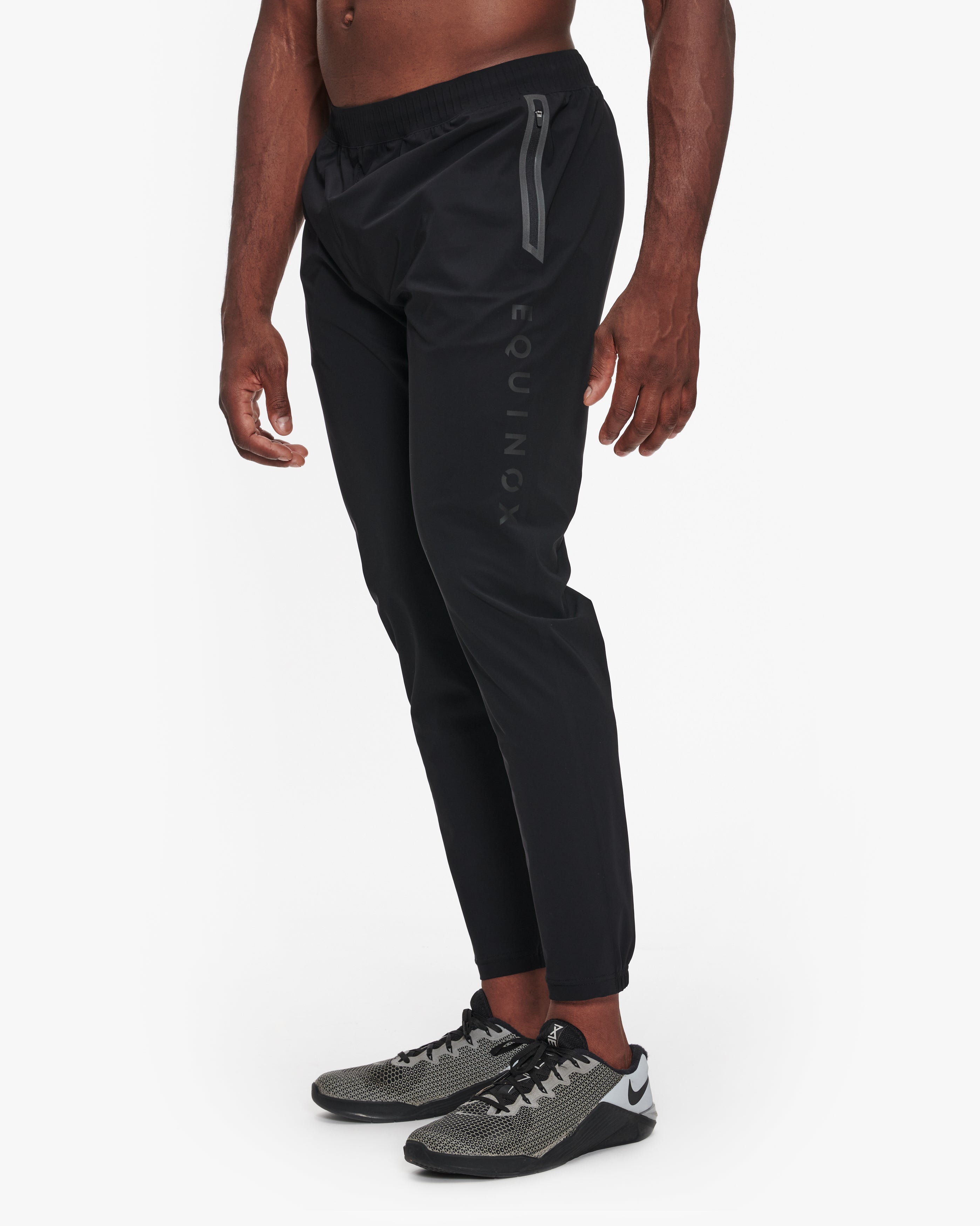 EQUINOX PERFORMANCE JOGGER